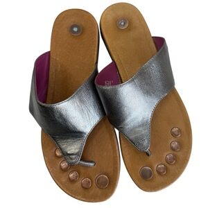 JUIL Brio metallic silver leather sandals copper Sz 6